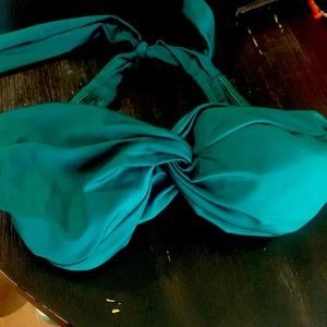 Água de coco bikini top